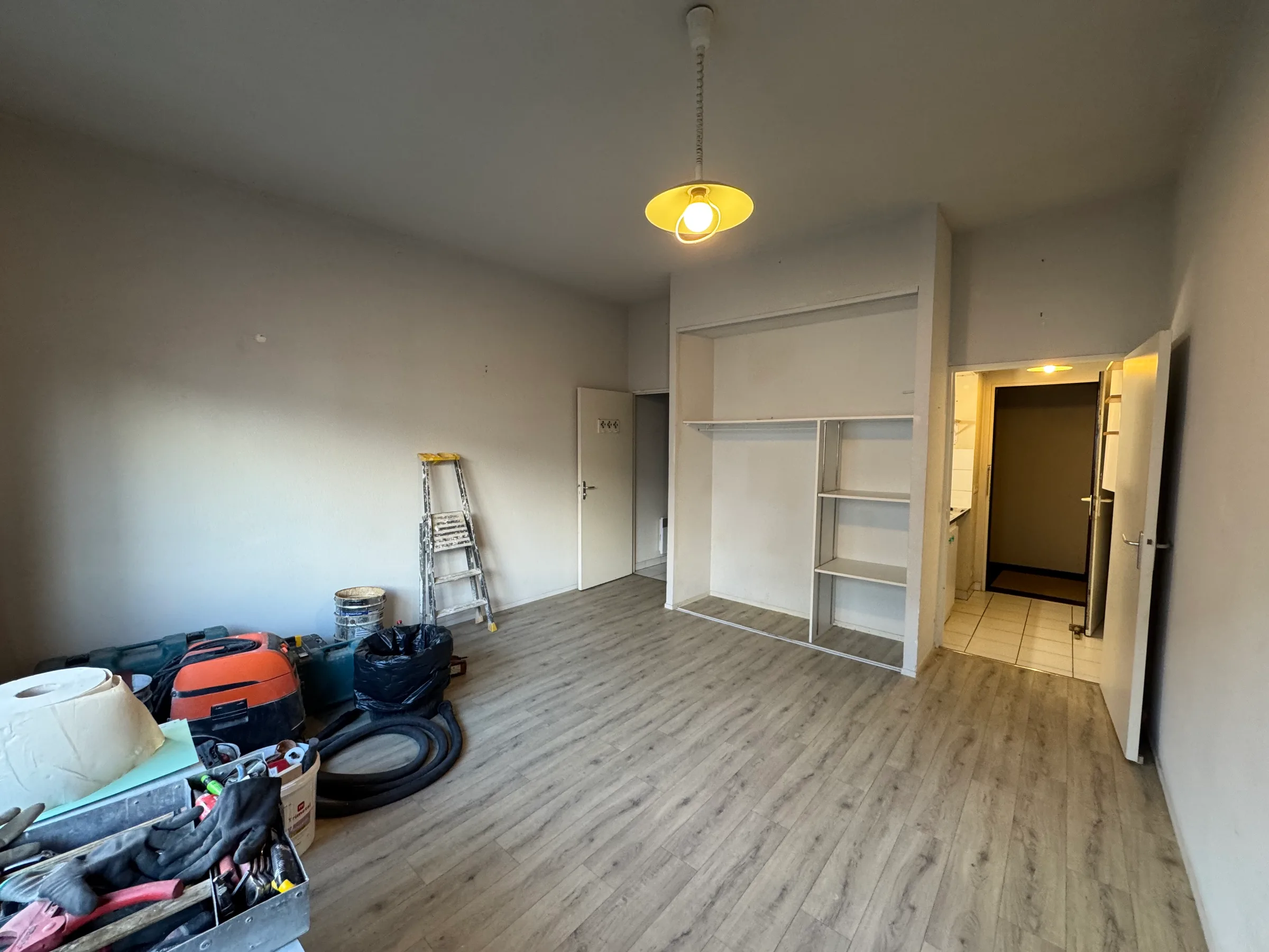 Studio à Arcachon — avant rénovation
