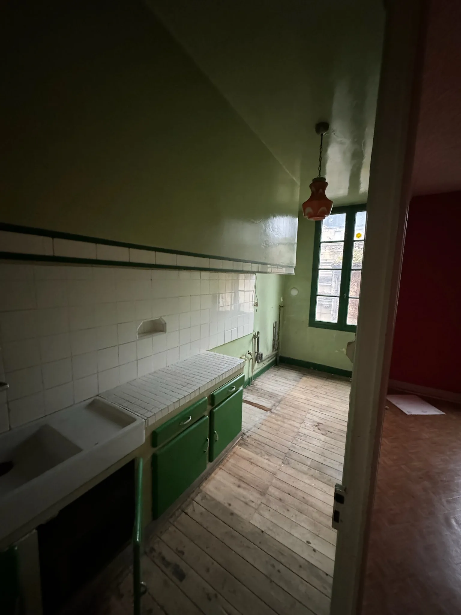 Cuisine avant restauration